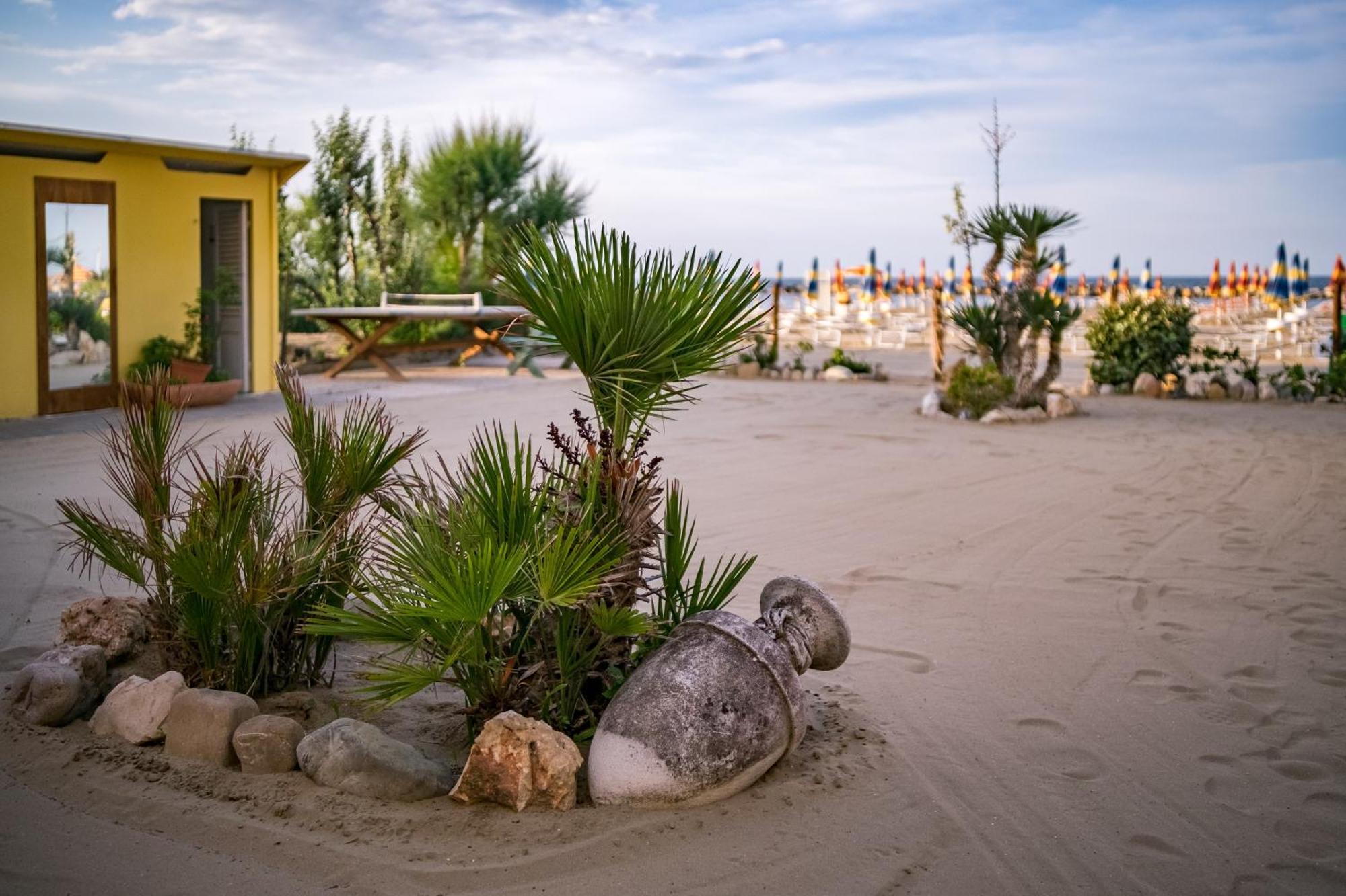 Hotel Estate Rimini Extérieur photo