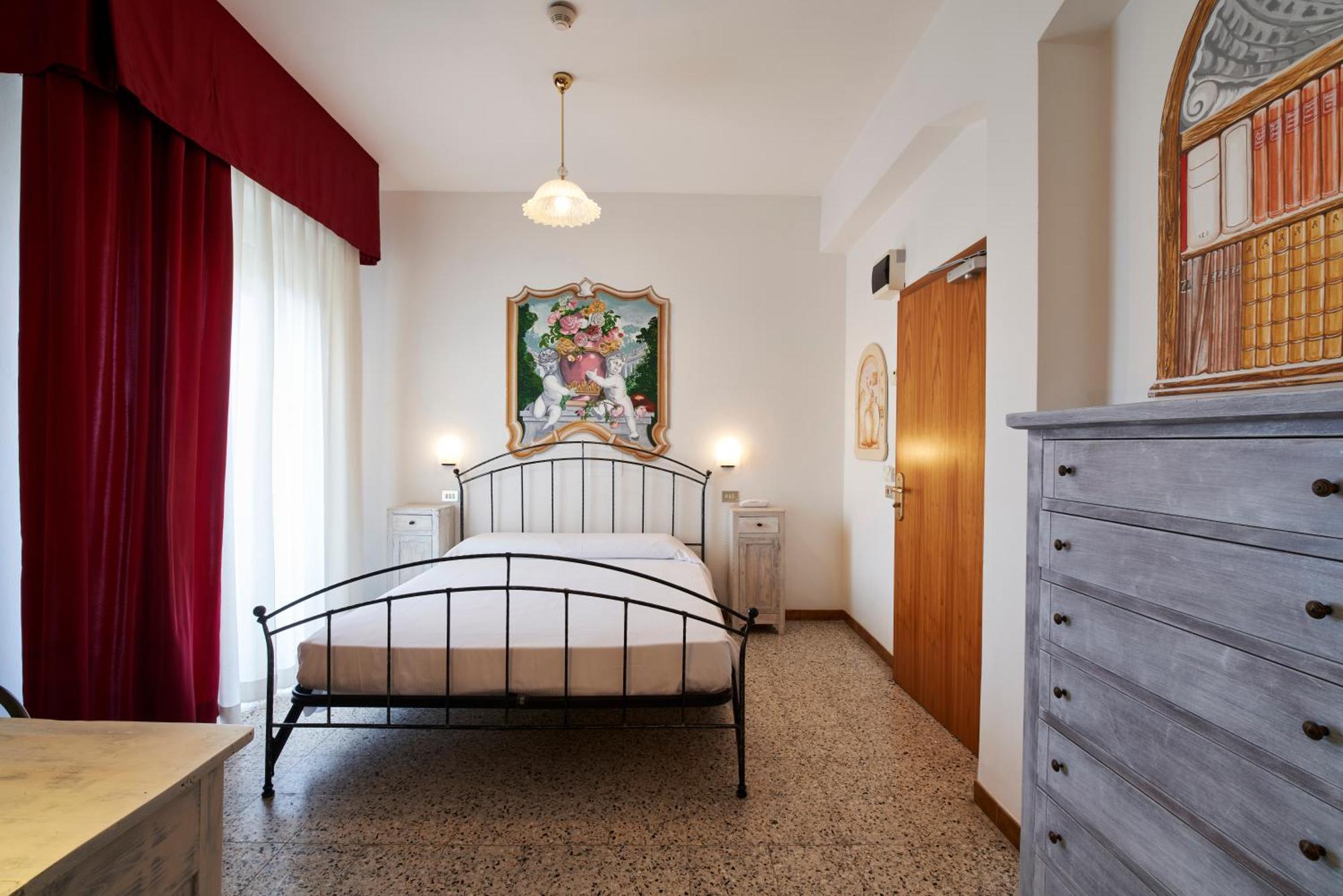 Hotel Estate Rimini Extérieur photo